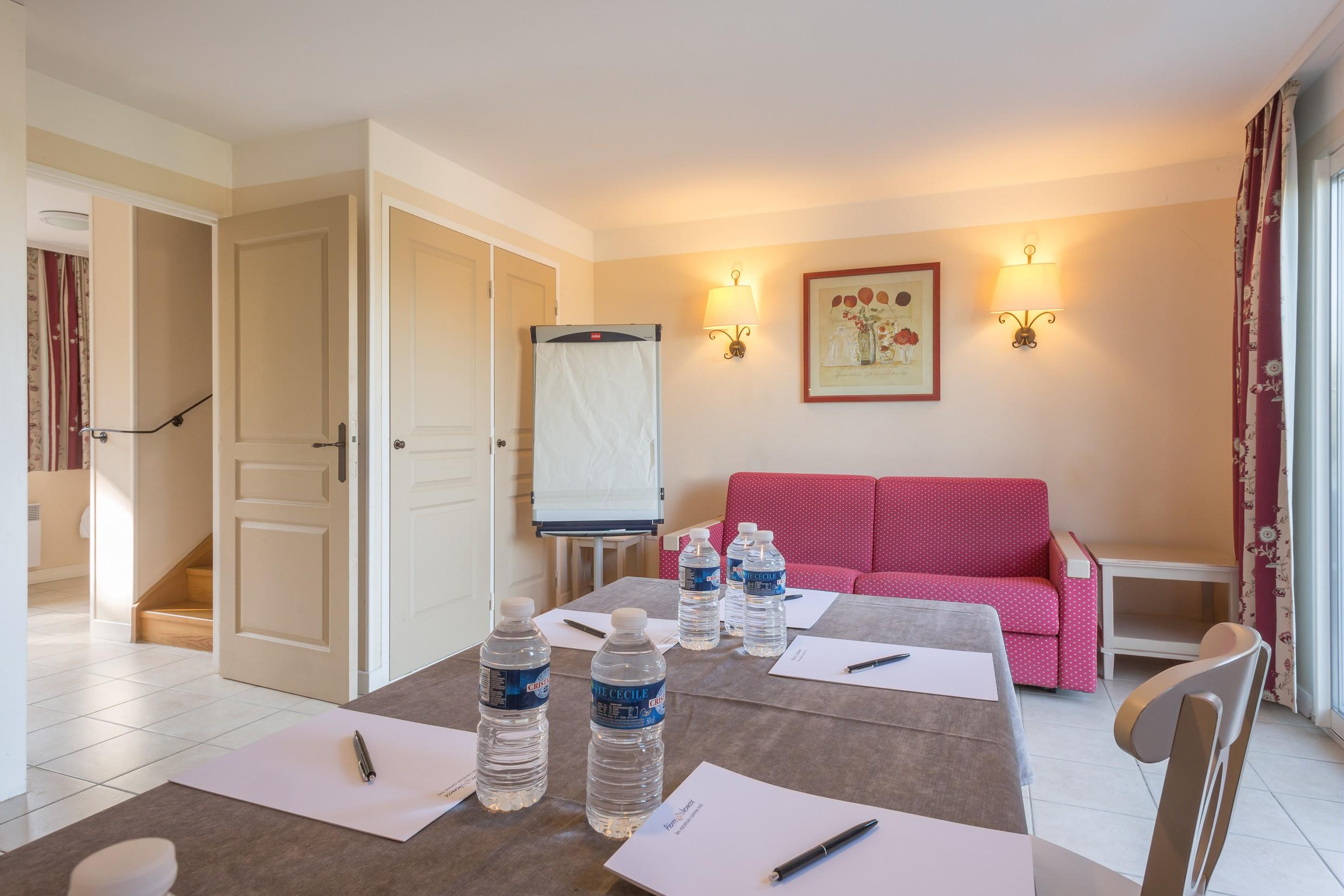 Sowell Hotels Ardeche Гропьер Экстерьер фото