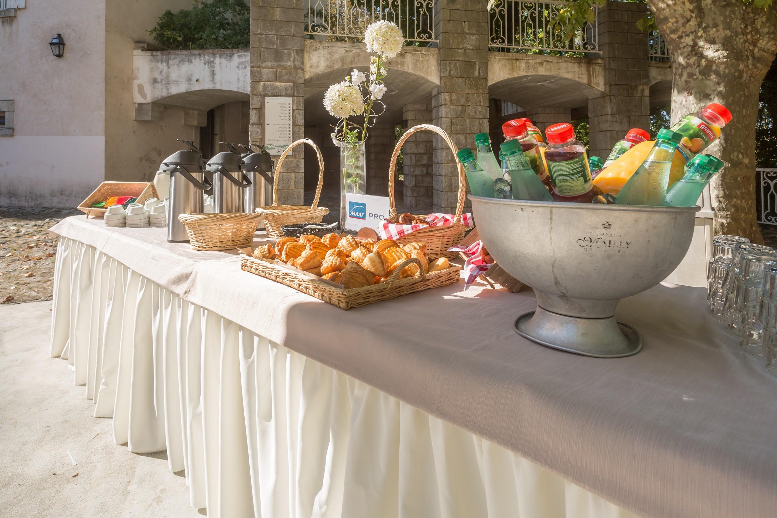 Sowell Hotels Ardeche Гропьер Экстерьер фото