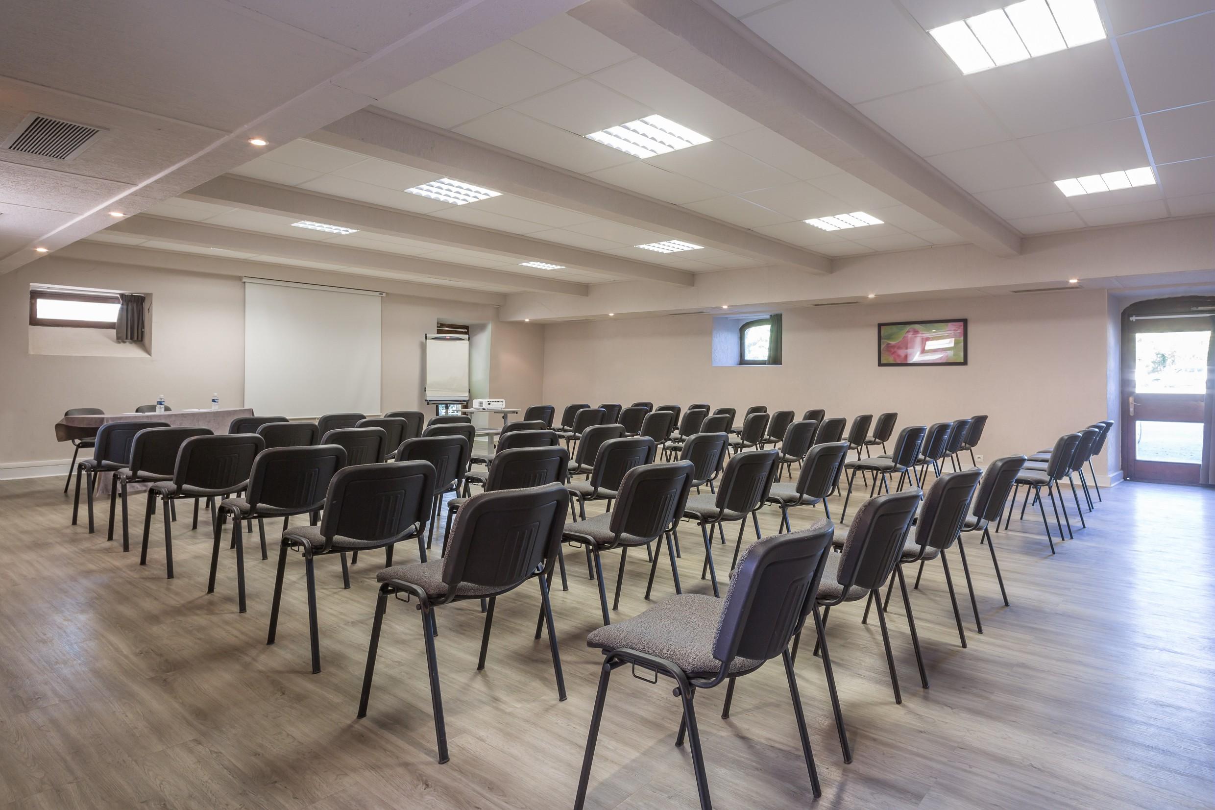 Sowell Hotels Ardeche Гропьер Экстерьер фото
